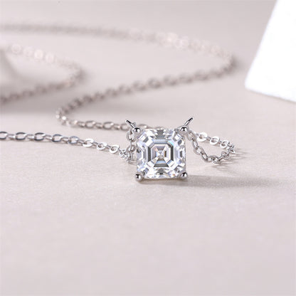 Modern Women's Necklace with Geometric Square Pendant