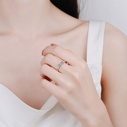 PT950 Plated 925 Sterling Silver "Hearts Interlocked" Ring | 0.6ct Moissanite with Snowflake Motif