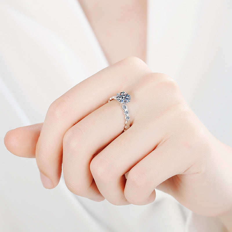 PT950 Plated S925 Sterling Silver Honeycomb Six-Prong Ring | 0.5-1ct Moissanite with Floral Motifs