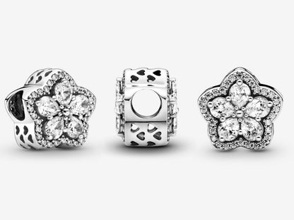 Sparkling Snowflake Pavé Charm