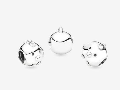 Adorable Chick Charm
