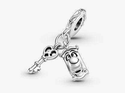 Alice's Wonderland Charm
