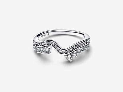 Sparkling Asymmetric Wave Ring