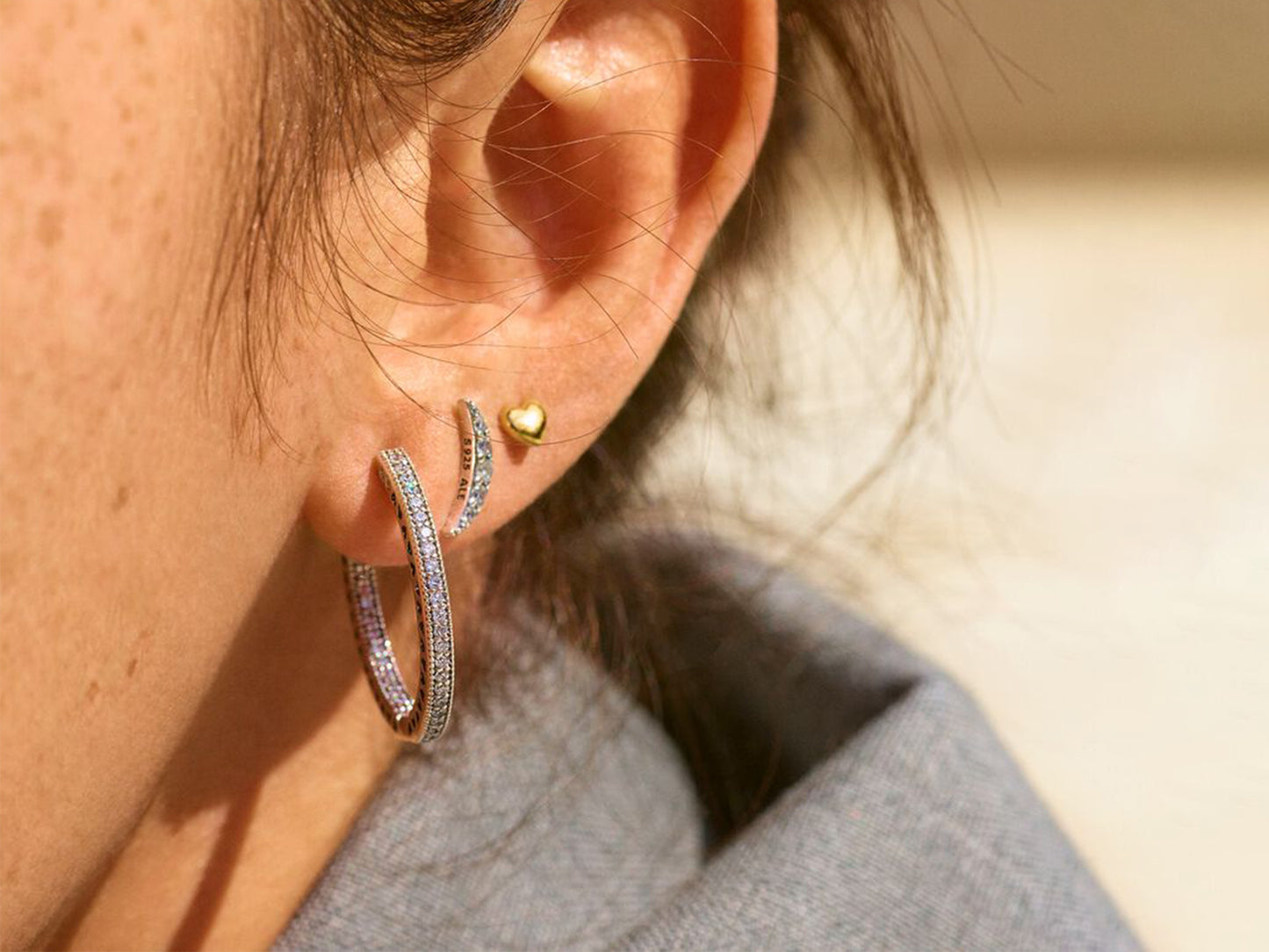 Bee Heart Elegance Stud Earrings
