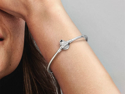 Cheshire Cat Clasp Bracelet