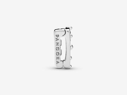 Crown Fixer Chic Charm