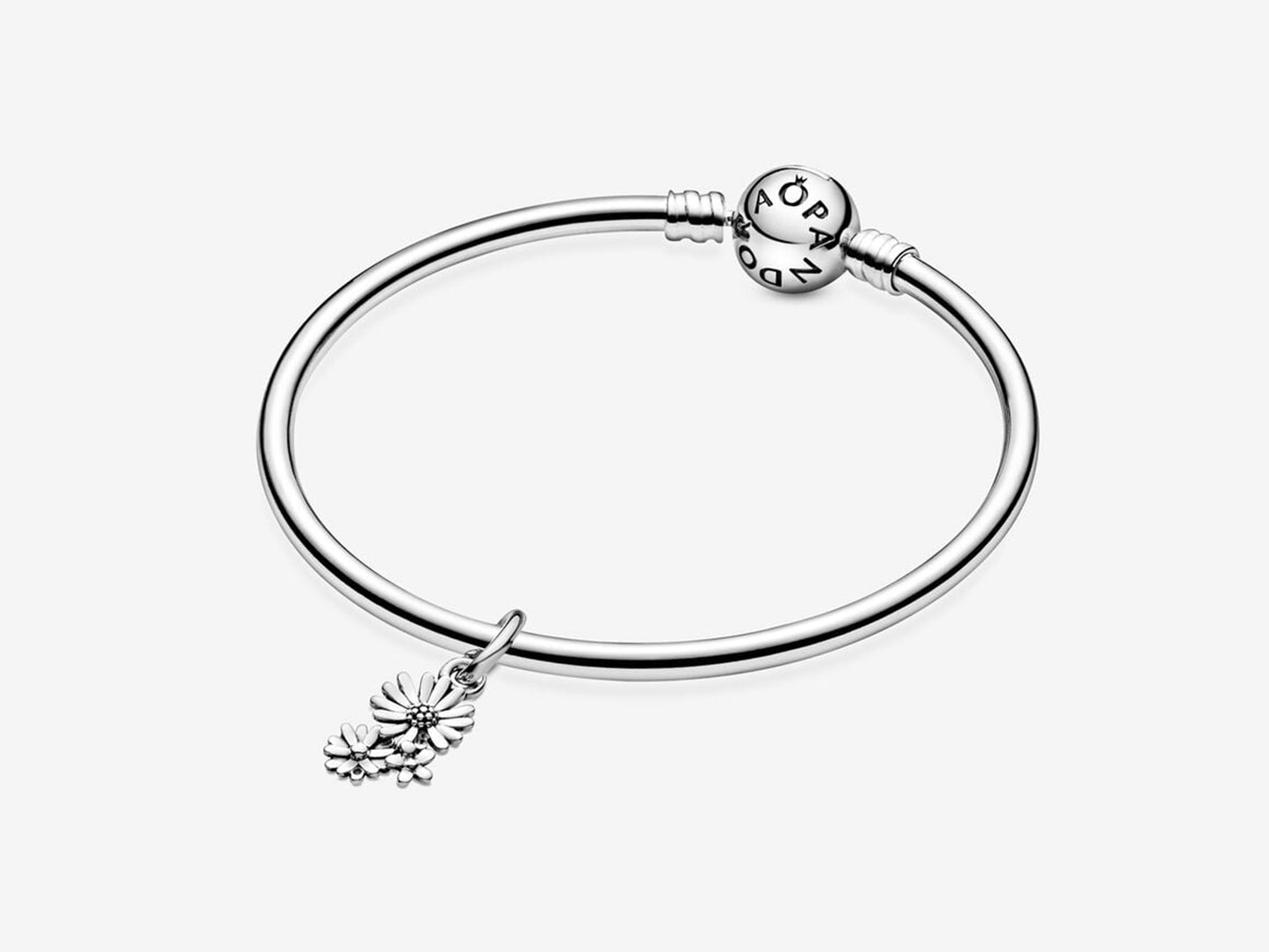 Daisy Bouquet Charm