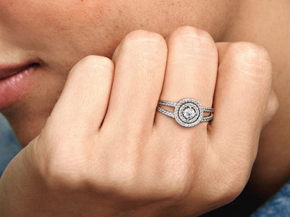 Sparkling Double Halo Ring