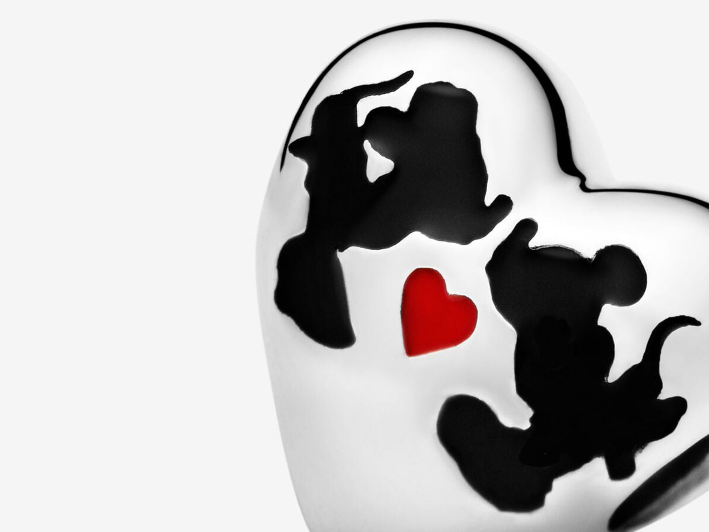 Disney Sweetheart Kiss Charm