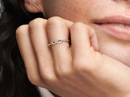 Infinity Knot Ring
