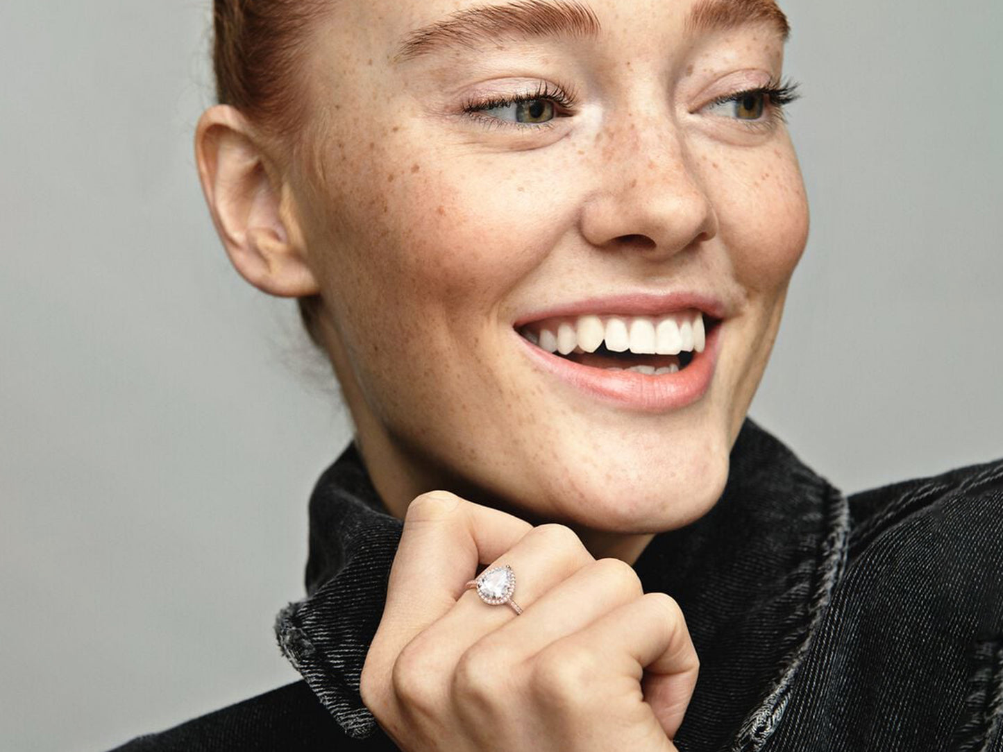 Sparkling Teardrop Halo Ring