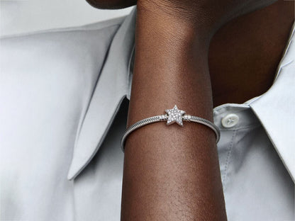 Asymmetric Star Clasp Snake Chain Bracelet