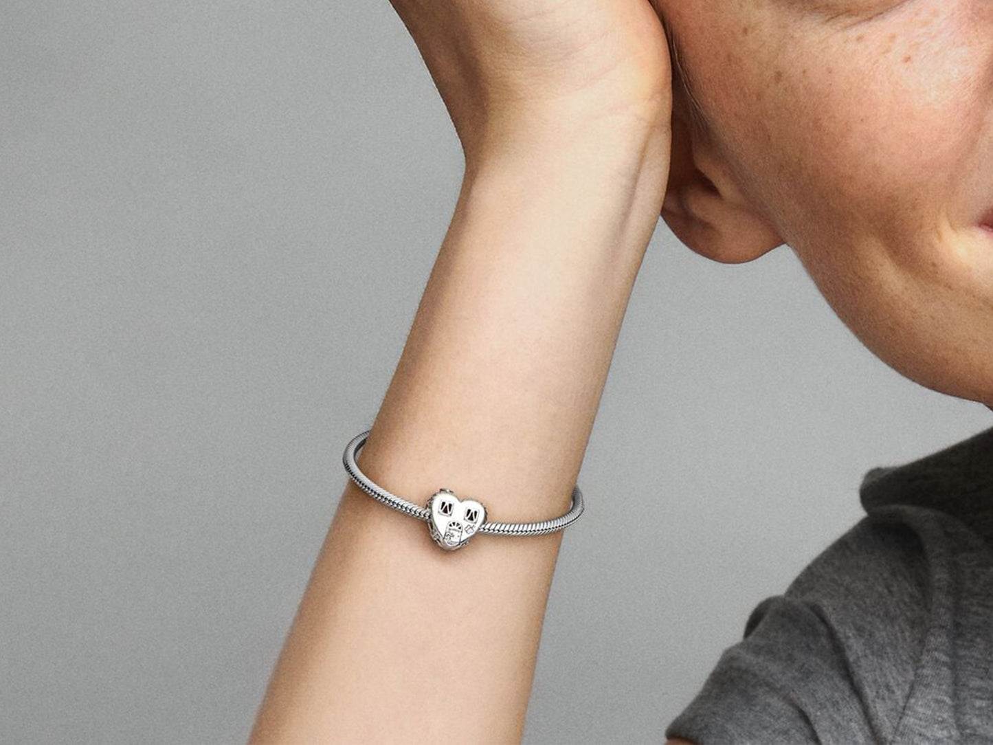 Happy Home Charm