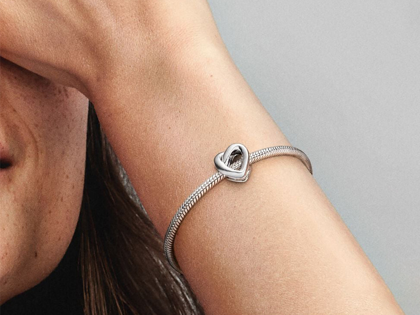 Heart Knot Elegance Charm