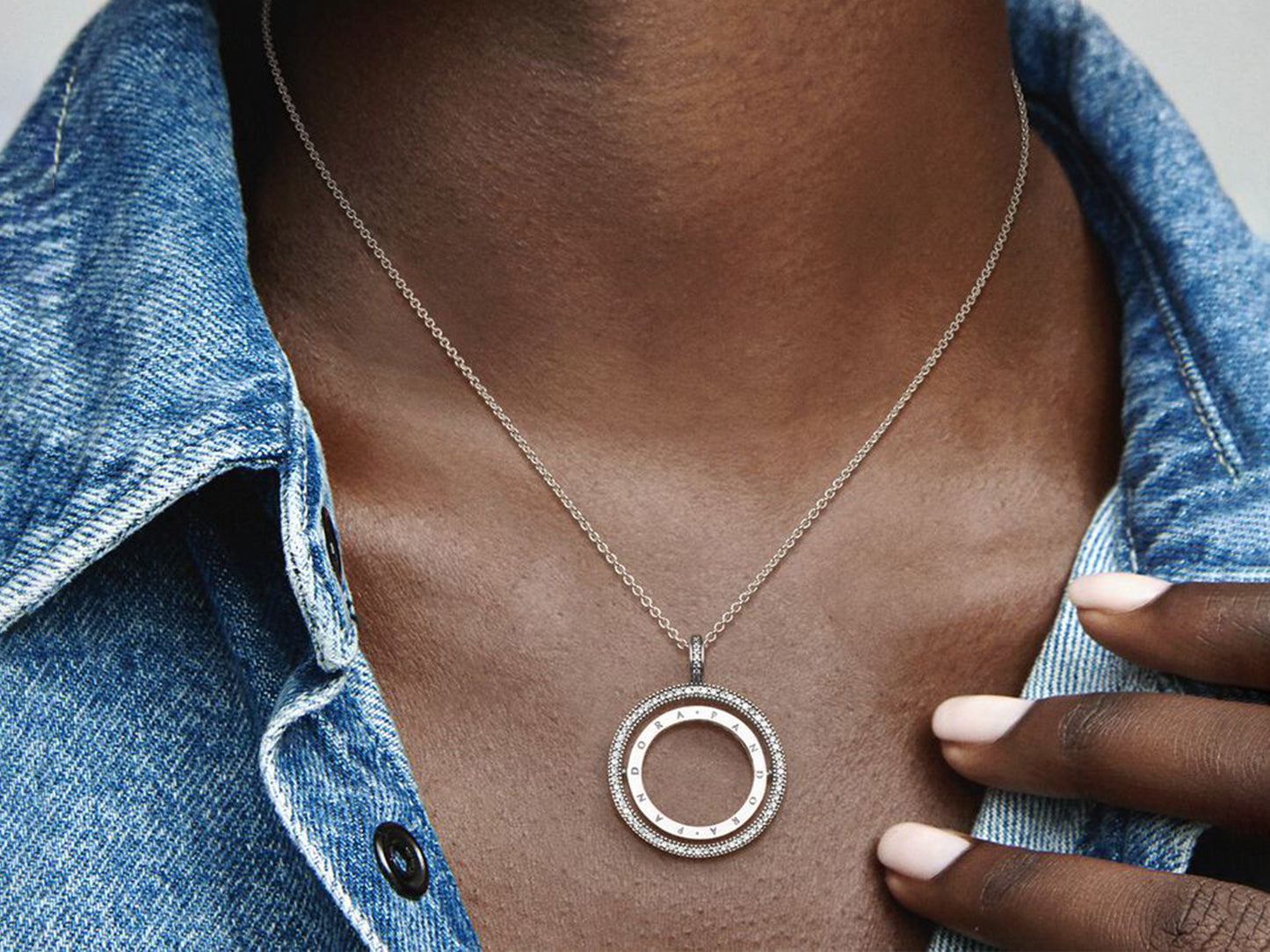 Rotating Medallion Necklace