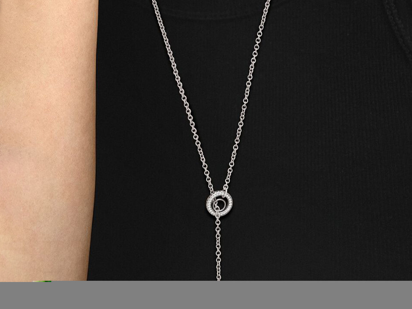Heart Pavé Circle Necklace