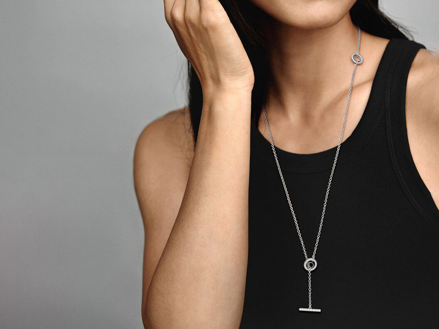 Heart Pavé Circle Necklace