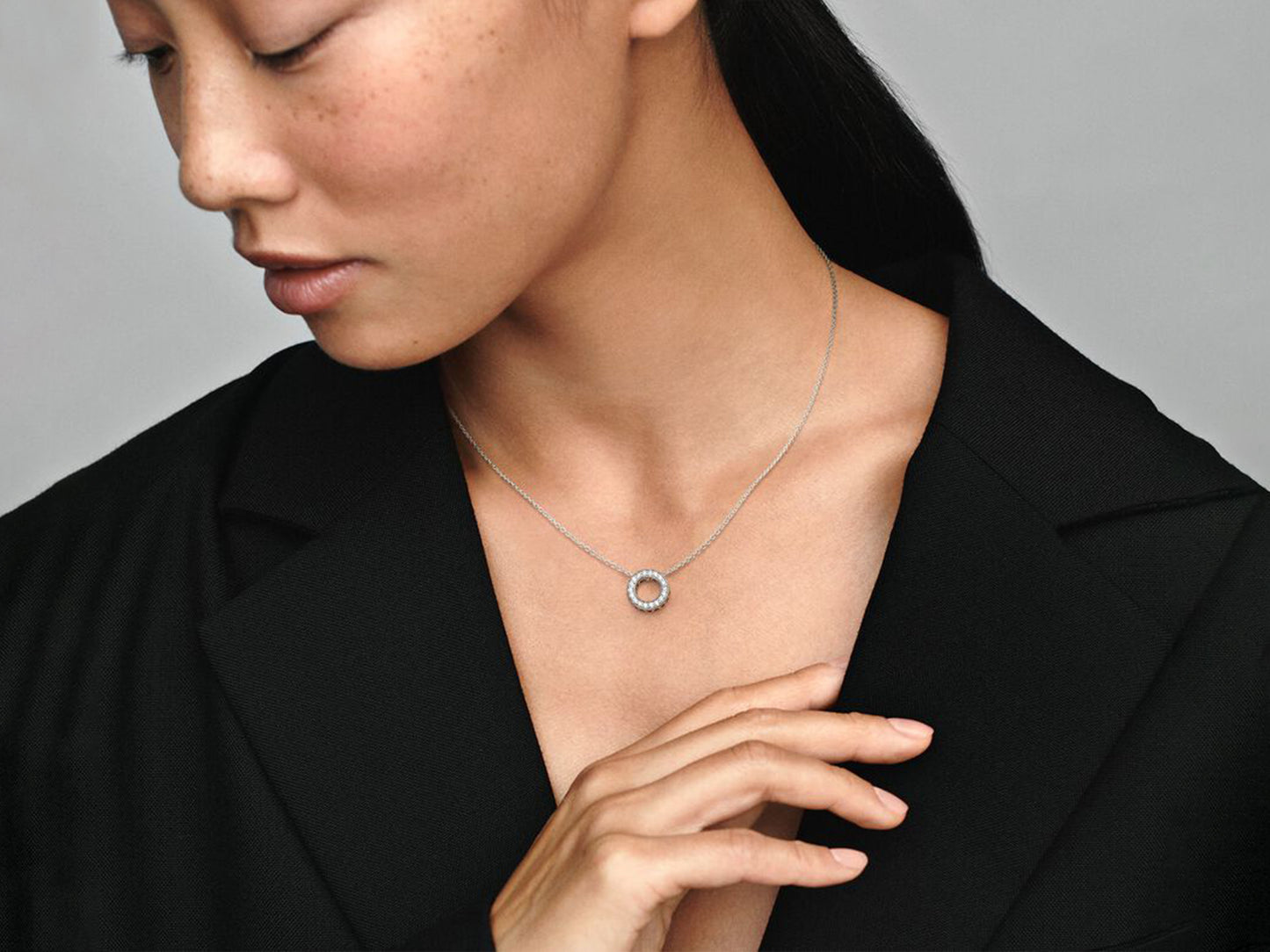 Pavé Circle Collier Necklace