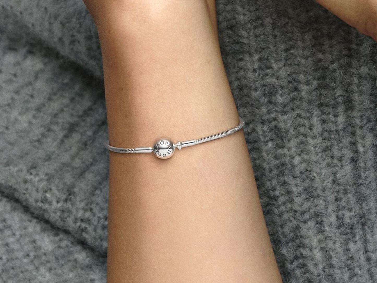 Redesigned Serpent Chain Bracelet