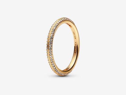 Sparkling Pavé Ring