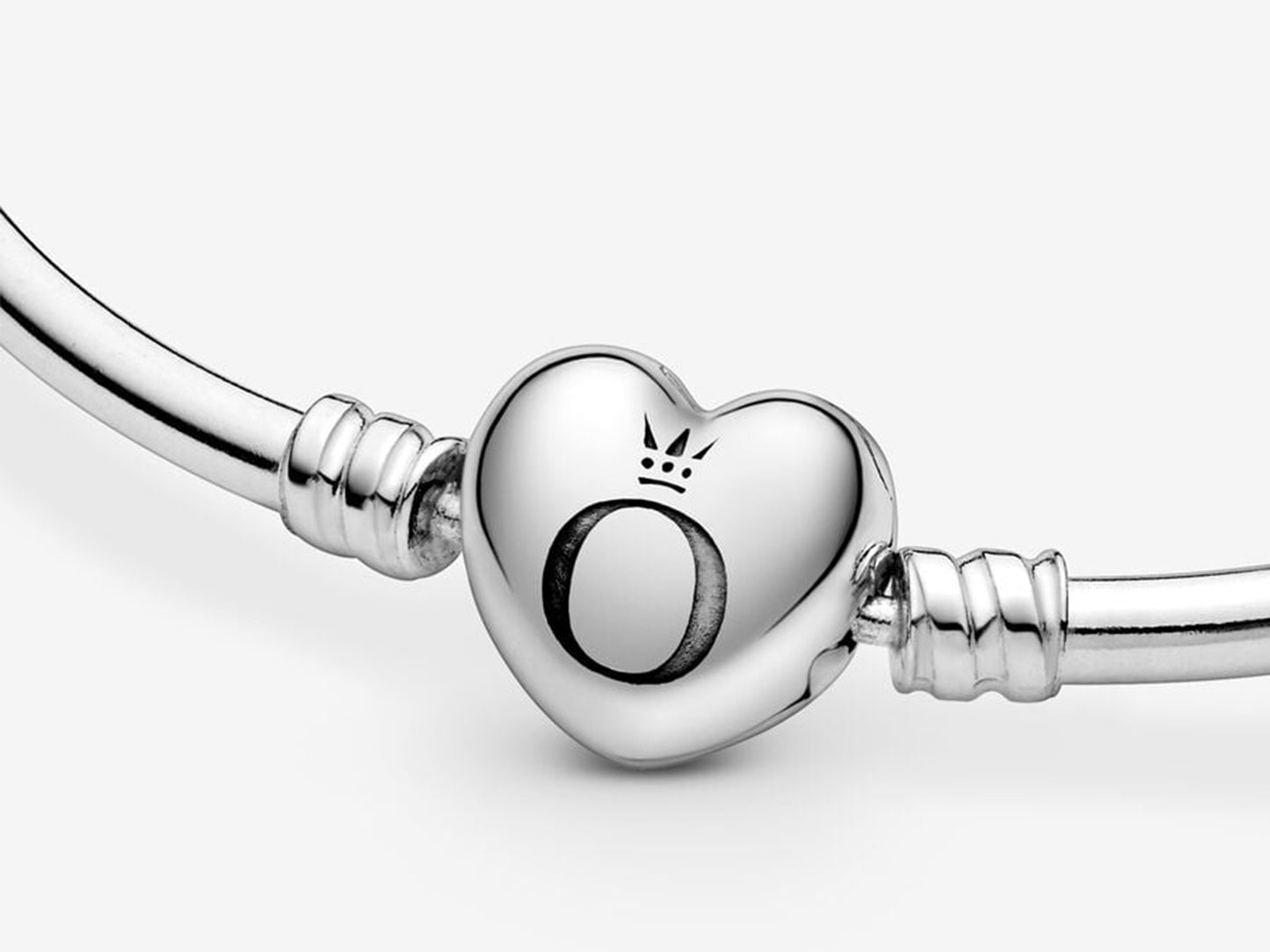 Heart Clasp Bangle