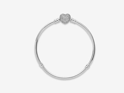 Sparkling Heart Clasp Snake Chain Bracelet