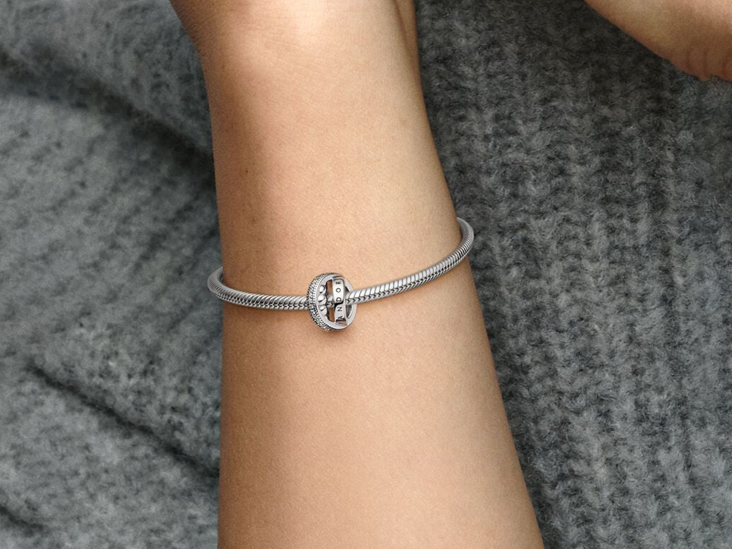 Moments Logo Pave Charm