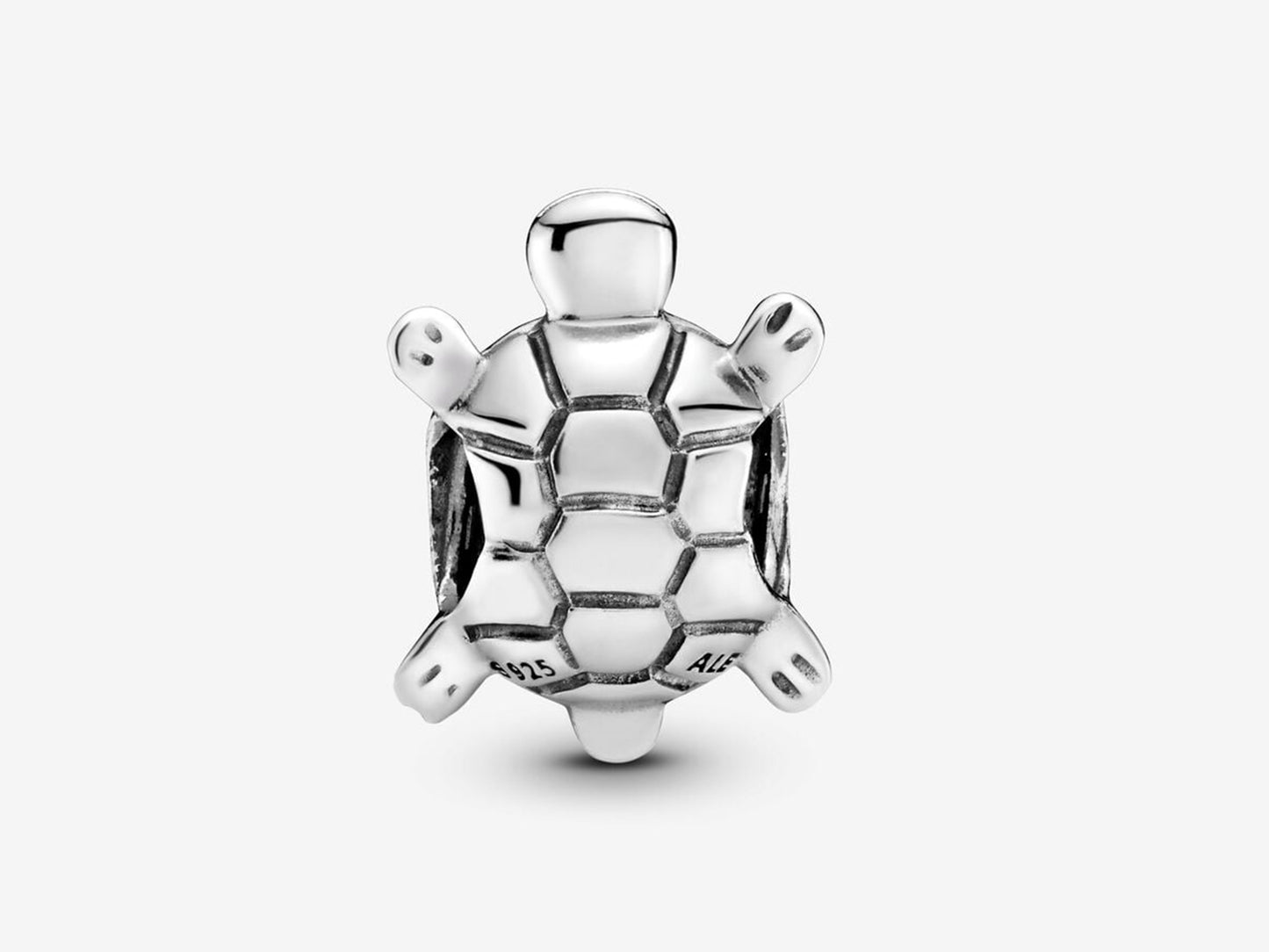 Pavé-set Turtle Charm