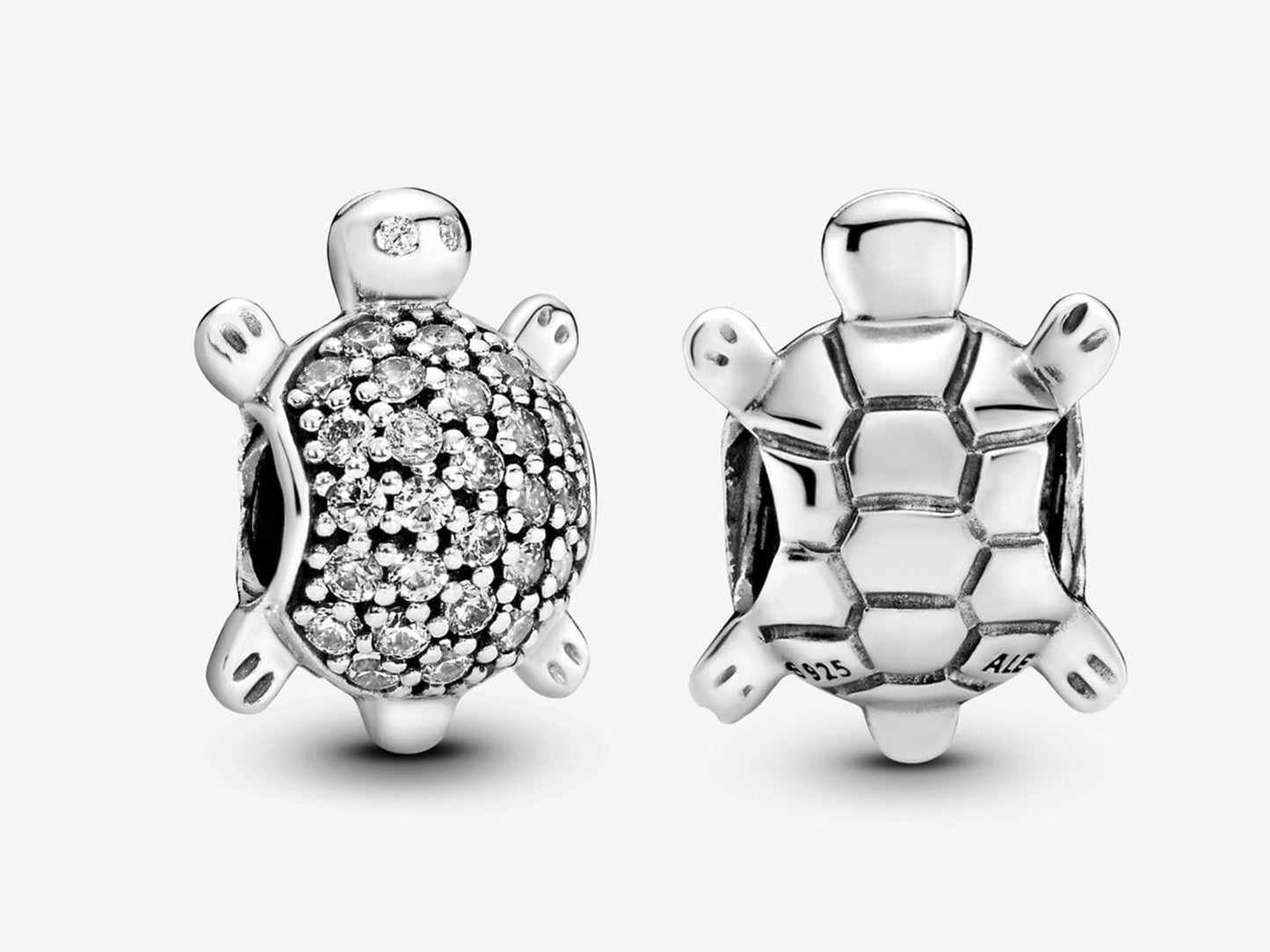 Pavé-set Turtle Charm
