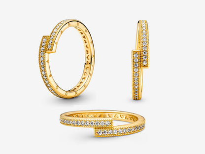Sparkling Overlapping Ring