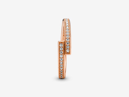 Sparkling Overlapping Ring