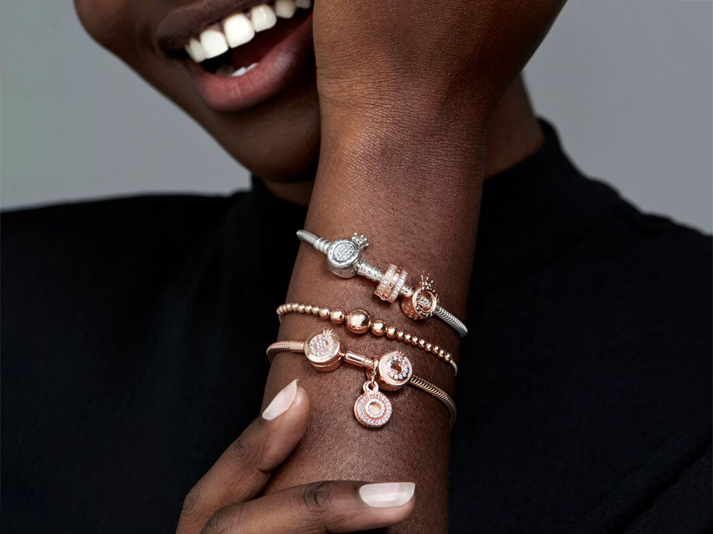 Sparkling Crown O Snake Chain Bracelet