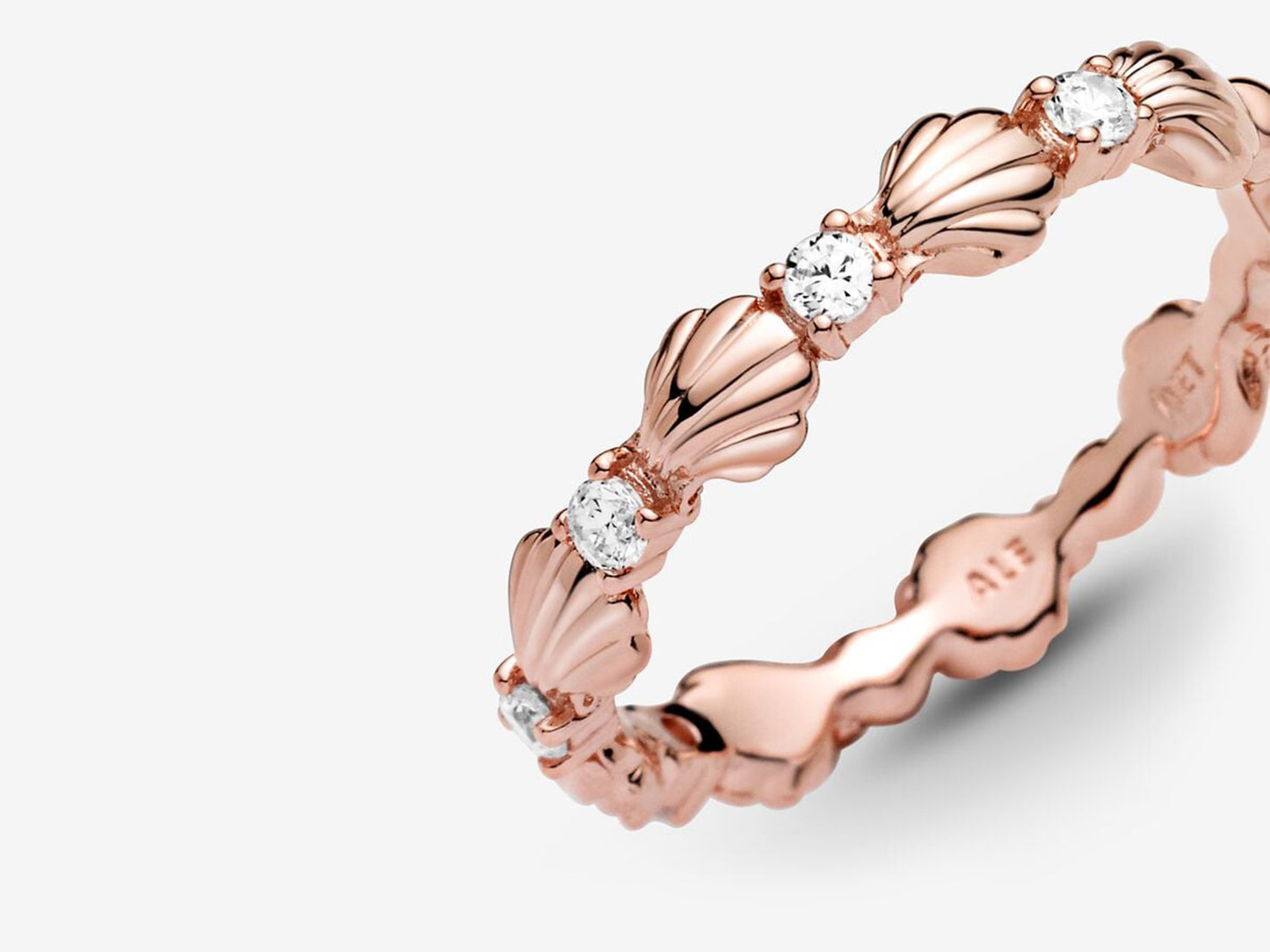 Shell Elegance Ring