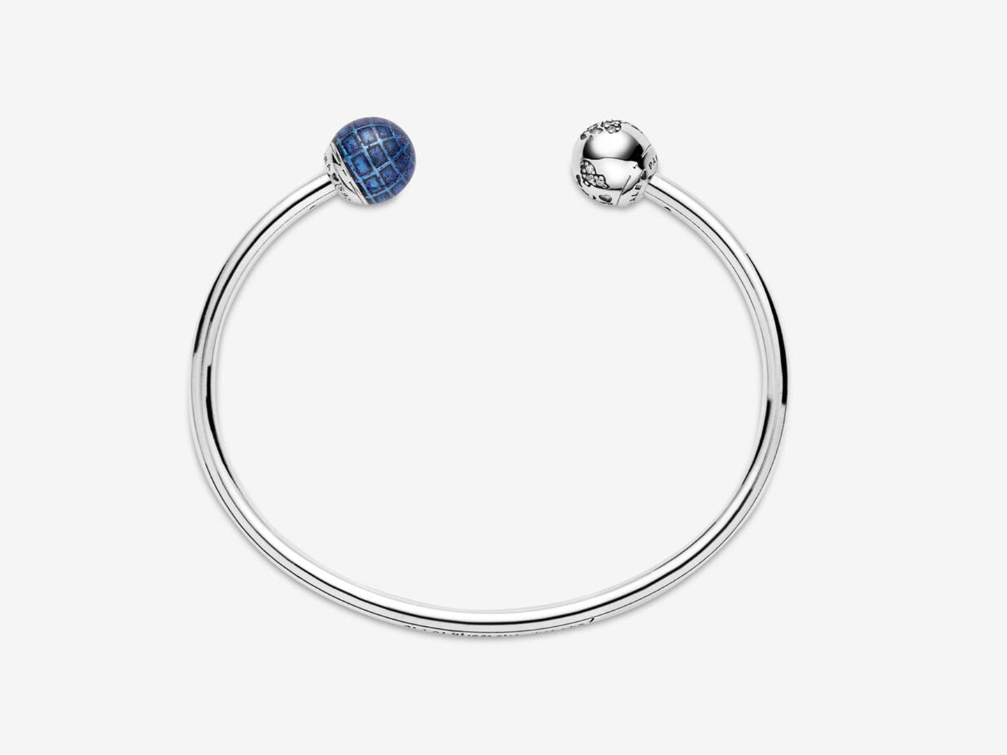 Silver-Blue Earth Bangle