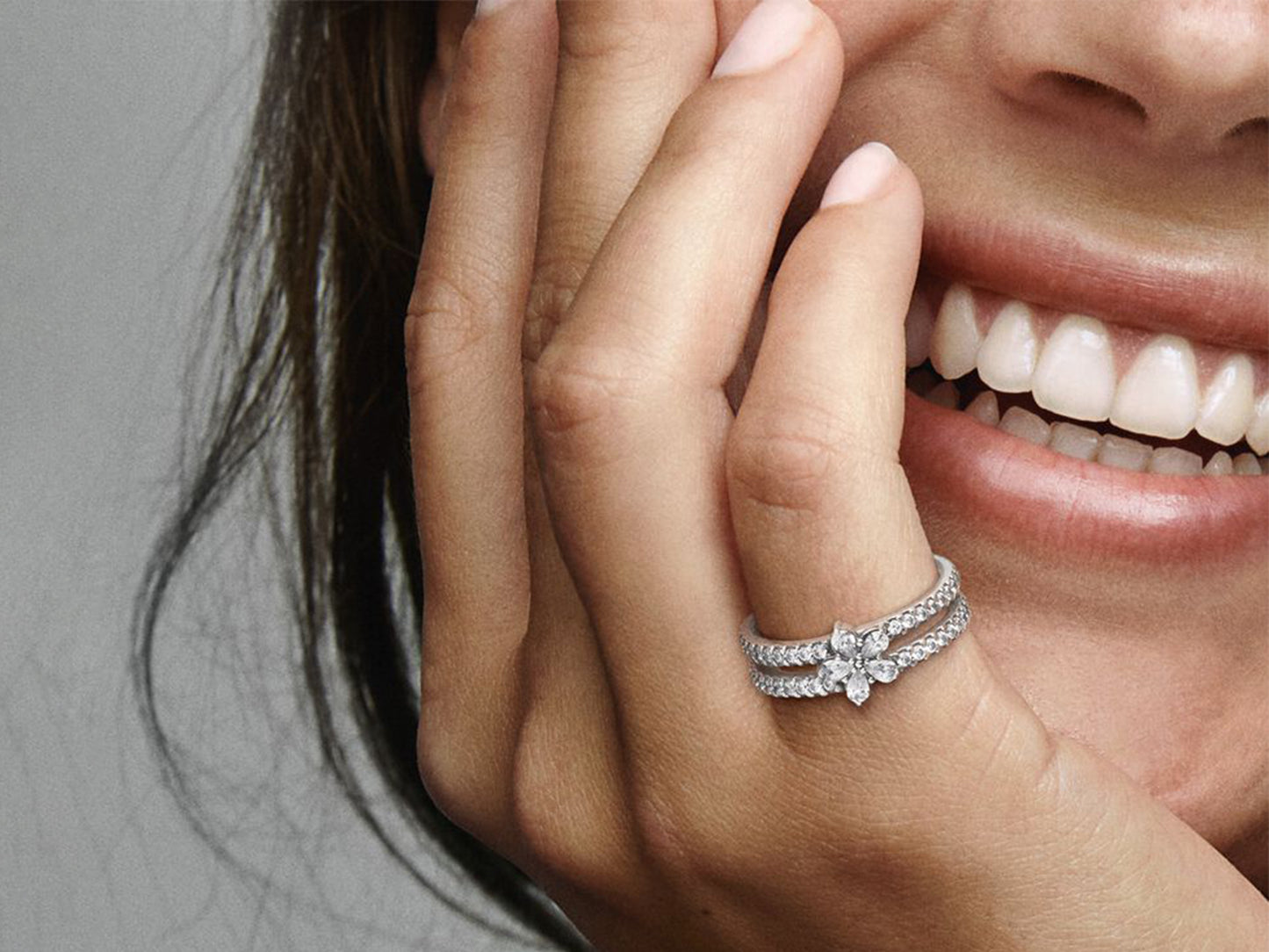 Sparkling Snowflake Duo Ring