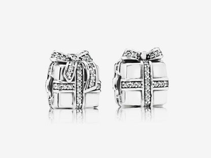 Sparkling Surprise Charm