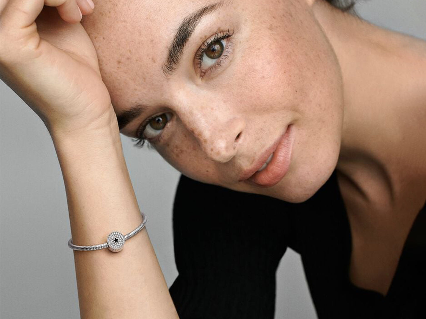 Starry Pavé Celebration Charm