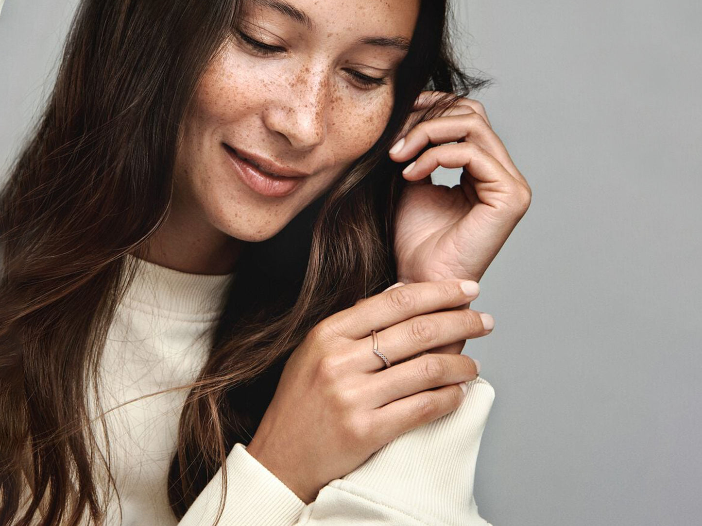 Timeless Wish Half Sparkling Ring