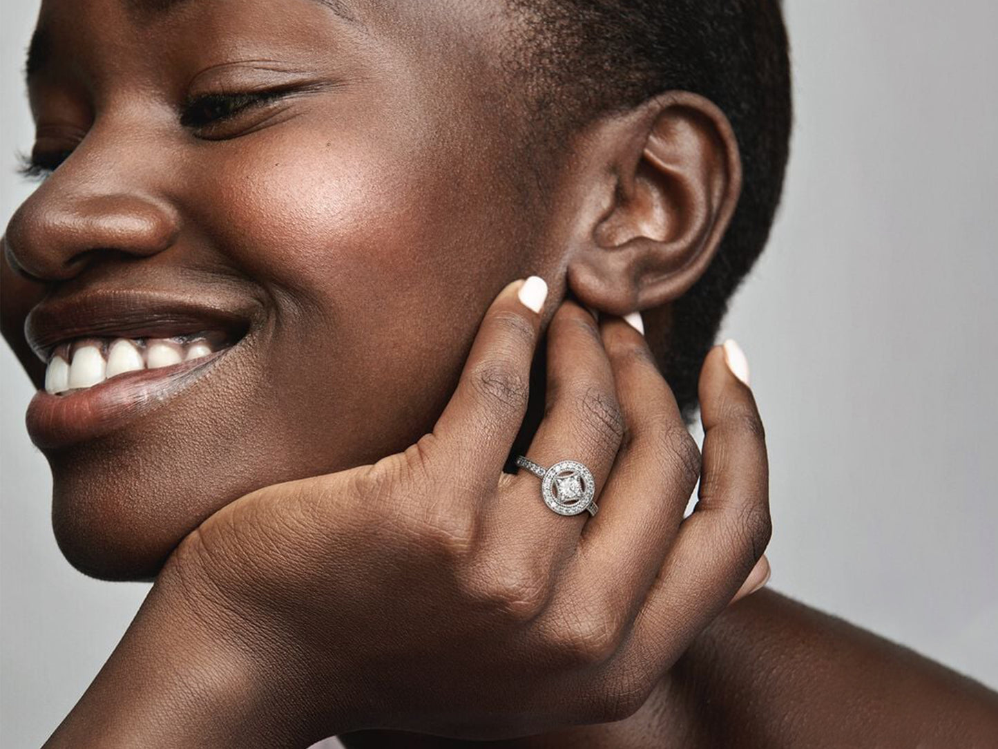 Vintage Circle Gem Ring