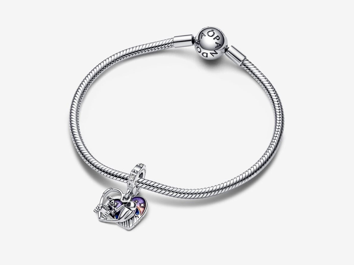 Disney Pixar Wall-E & Eve Glow-in-the-dark Dangle Charm