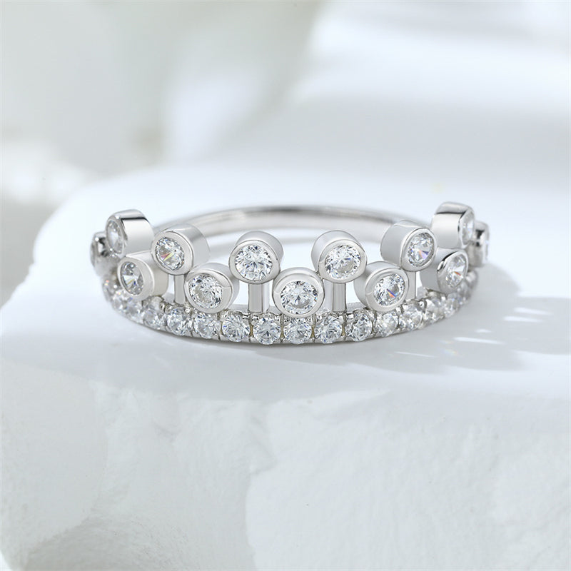 Princess Crown 925 Silver Ring - Unique Geometric Pavé Zirconia Band