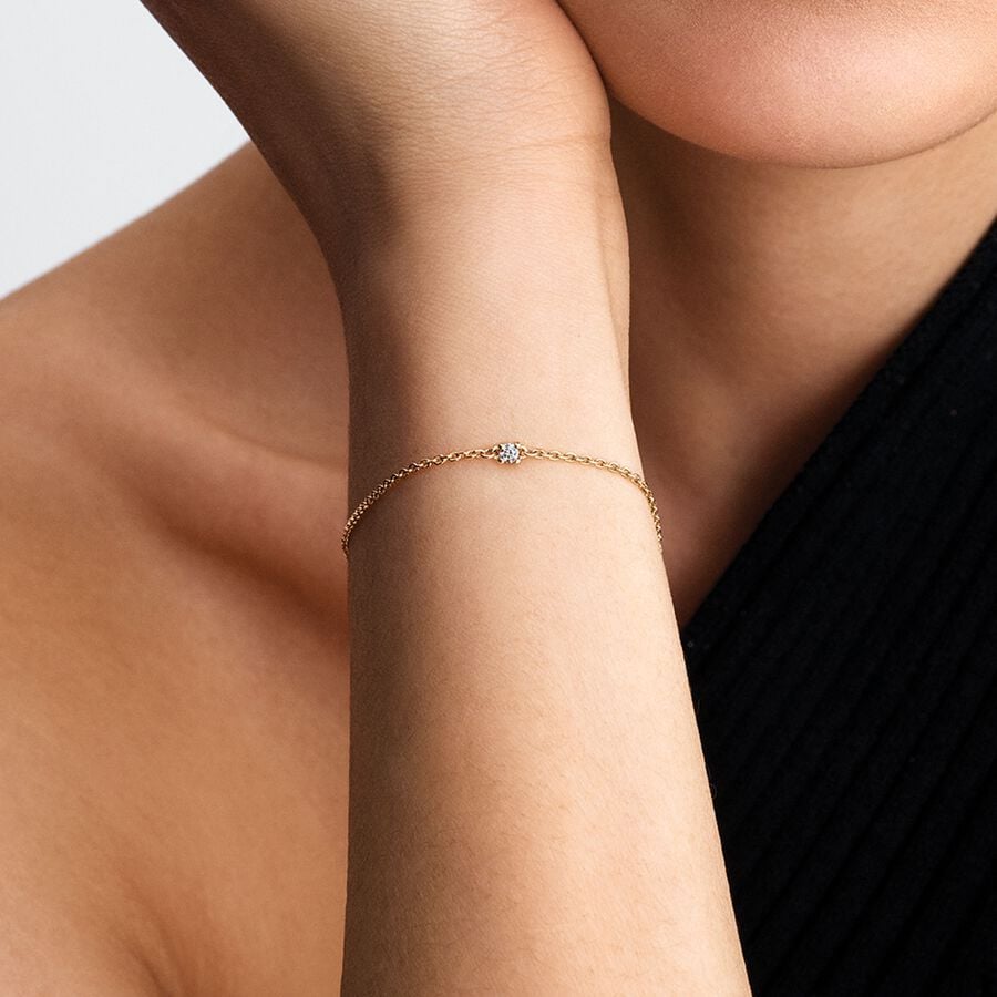 Round Brilliant Diamond Bracelet
