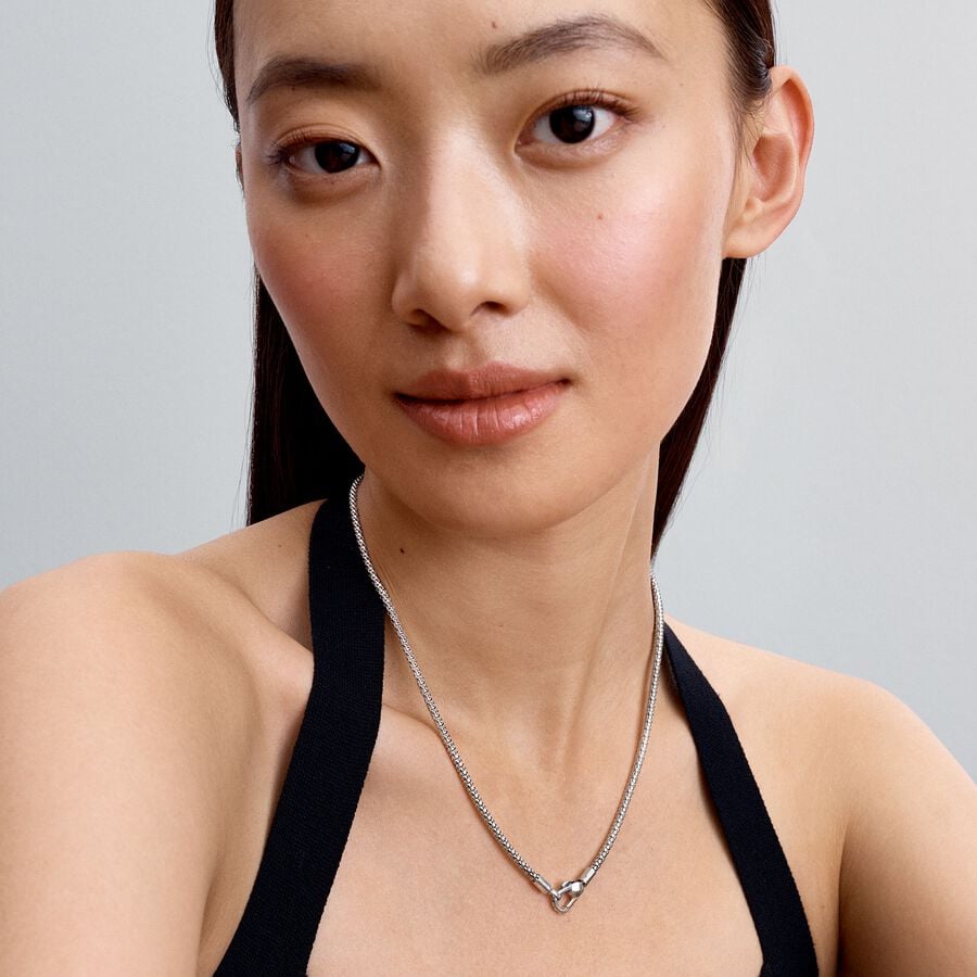 Studded Clasp & Chain Necklace