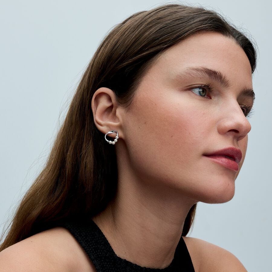 Pearl Oval Stud Earrings