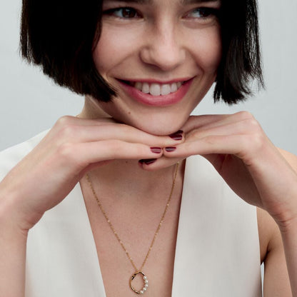 Organically Shaped Circle & Pearls Necklace