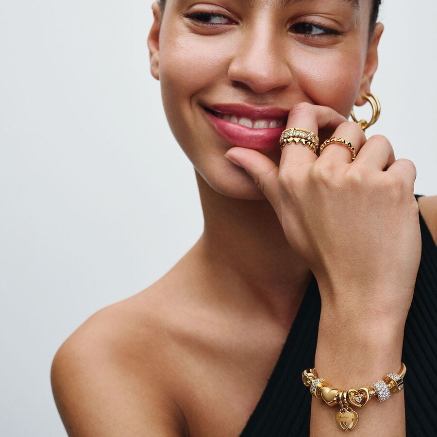 Iconic Barrel Clasp Bracelet