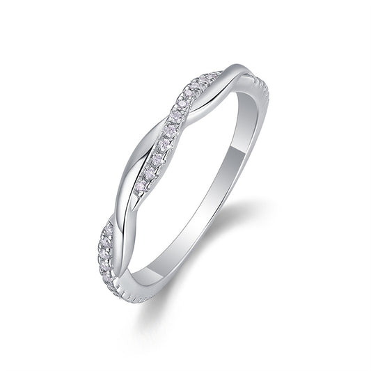 Refined 925 Silver Round Moissanite Ring