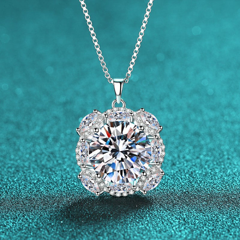 S925 Sterling Silver 10CT Moissanite Pendant Necklace - Luxury Floral Statement Collarbone Chain
