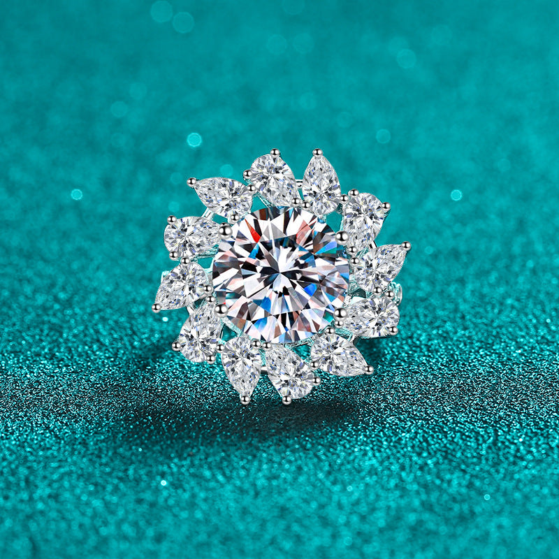 S925 Sterling Silver 5ct Pear-Shaped Moissanite Ring with Bezel Setting & Fruit Motifs
