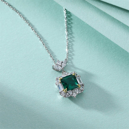 S925 Sterling Silver Emerald Zircon Pendant Necklace - Elegant Green Gemstone Collarbone Chain